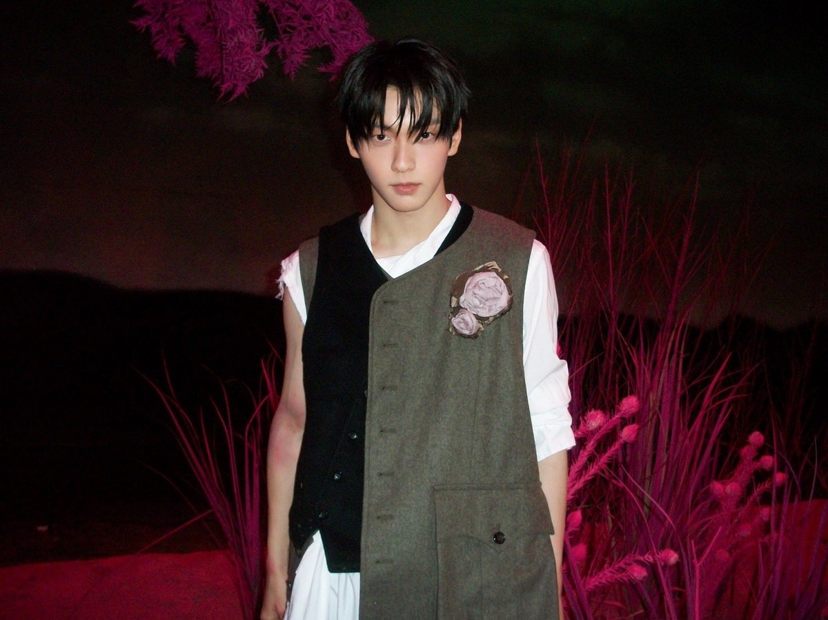 SooBinCL's tweet image. Nuevas imágenes de #SOOBIN en el instagram de TXT “photo dump 🪳” 

Cr. txt_bighit

#투모로우바이투게더 #TOMORROW_X_TOGETHER #TXT #수빈 @txt_bighit
[SoobinChile|20260419]🐿️