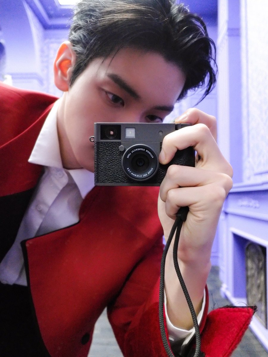 SooBinCL's tweet image. Nuevas imágenes de #SOOBIN en el instagram de TXT “photo dump 🪳” 

Cr. txt_bighit

#투모로우바이투게더 #TOMORROW_X_TOGETHER #TXT #수빈 @txt_bighit
[SoobinChile|20260419]🐿️