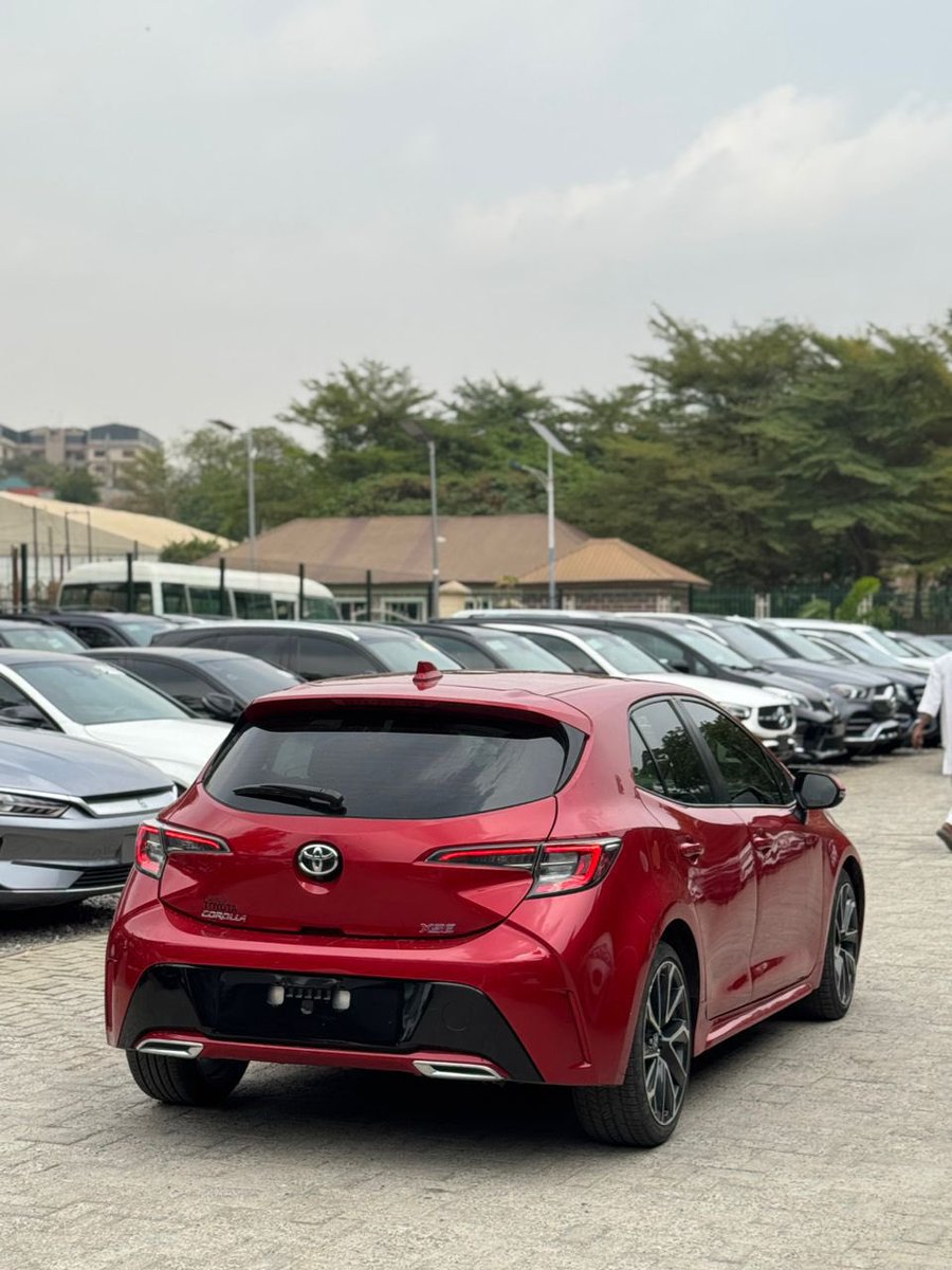 Royalautos_'s tweet photo. PREMIUM LISTING ✨ 
TOYOTA COROLLA XSE HATCHBACK 2021 MODEL

PRICE: 32M
#ROYALAUTOS_NG

ABUJA 🇳🇬

📞 08149849405 https://t.co/iU9wW5AMMJ