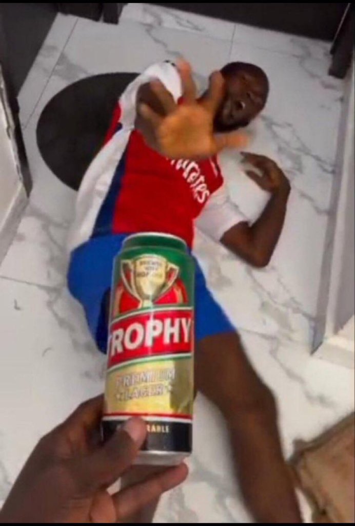 Just realizing today is Mother’s Day when I’m having a bottle of trophy can tears of Arsenal. Bottlers FC!