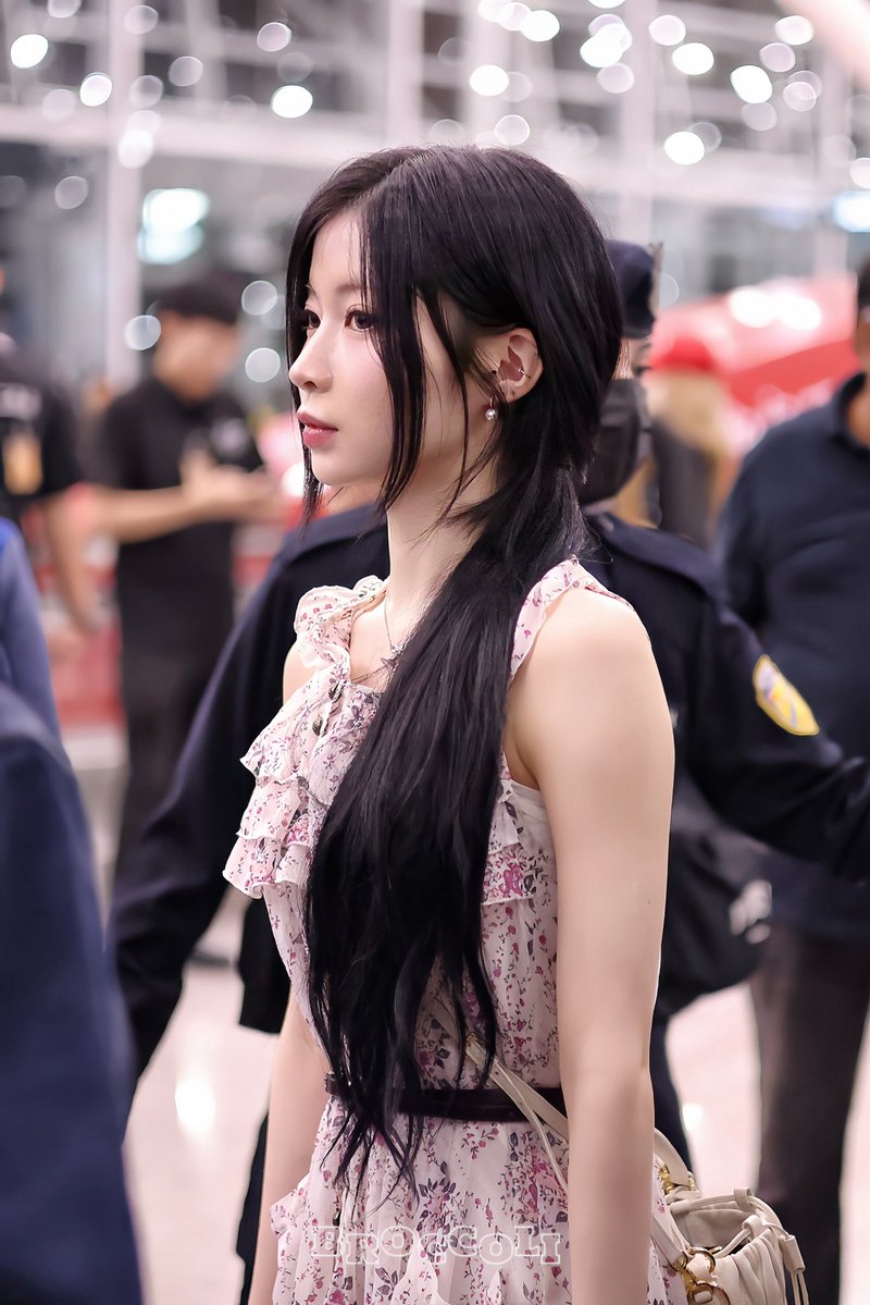 broccoli_ae's tweet image. 250620 
🇲🇾🌙🐰🤍

#ASA #ENAMIASA #아사 #榎並杏紗 #베이비몬스터 #BABYMONSTER