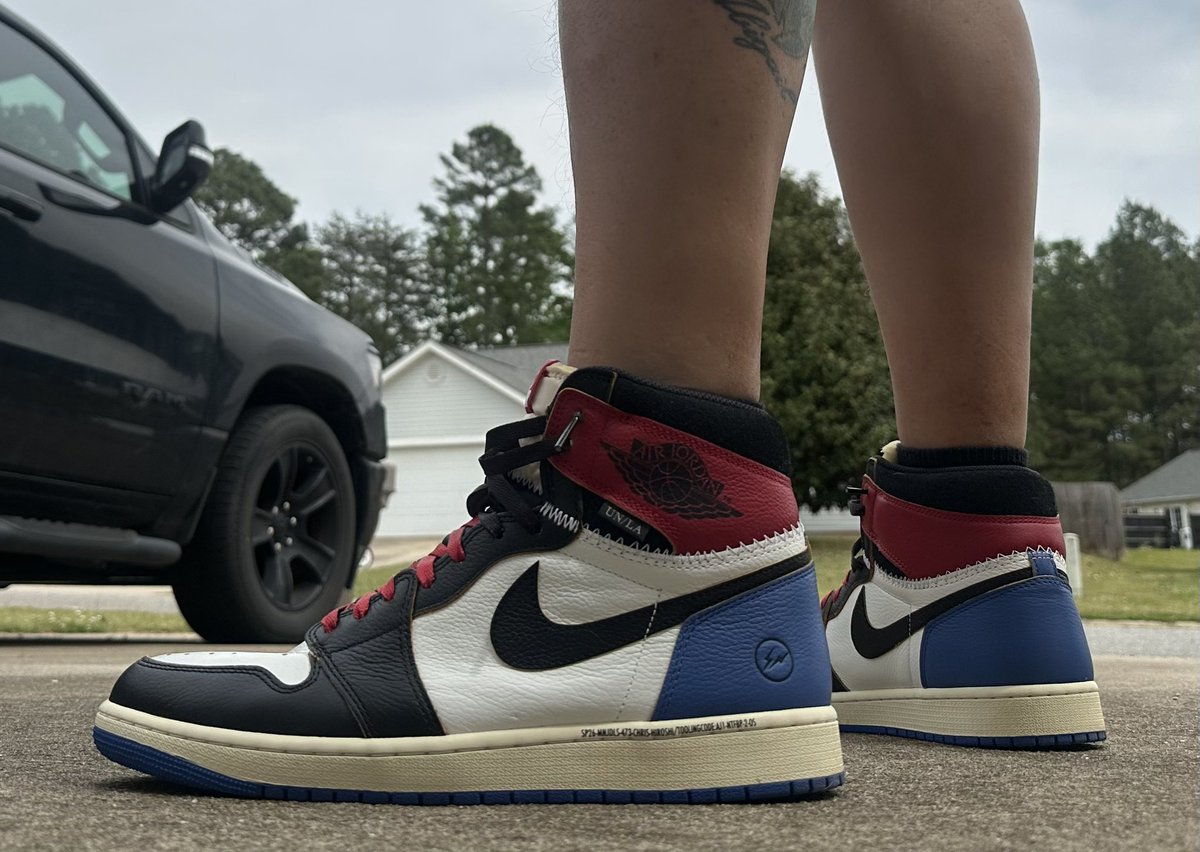 jeffd222222's tweet image. #kotd  These Jordan 1 union frags are so good. I really like them. I hope everyone has great day.