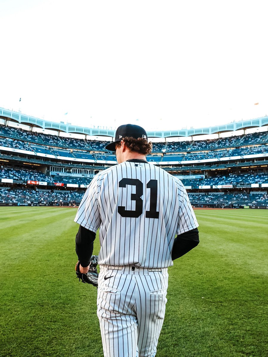 Cam Schlittler leads all MLB pitchers with a 1.5 WAR.