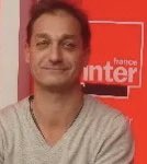 Coucou <a href="/CHAlloncle/">Charles Alloncle</a> 
On peut rajouter au dossier du service public les 20 ans de prison pris par Desbordes pour viol sur ses enfants dans l’omerta TOTALE de ses pairs de <a href="/radiofrance/">Radio France</a> ?
Comme quoi ce système n’informe pas. Il ne fait que de l’idéologie et protéger ses intérêts…