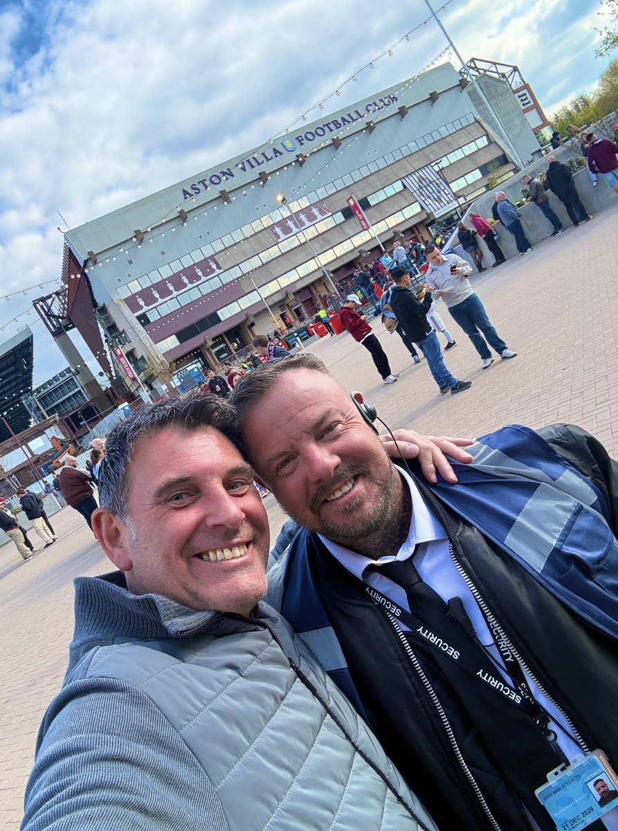 craig_toy's tweet image. Hats off and total respect to the best steward @AVFCOfficial !!! 

The main man Will… ❤️
Solid lad and such a gent!!
#warehouse
#utv💜💙
#mrtoy🫶