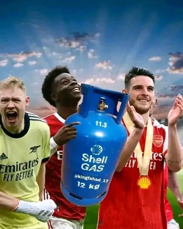 Osunmo27564's tweet photo. 😭😭😭😂😂😂😂 https://t.co/5IYEfjgubr