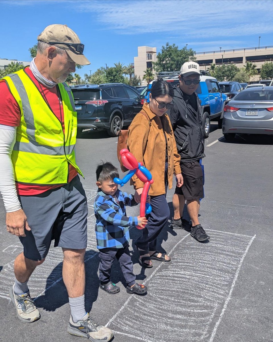Club_Ride's tweet photo. 🌞🚴‍♂️ Club Ride in Action! Some highlights from this month:

📍 Terrible's Benefit Fair
📍 Sunrise Children's Foundation Professional Development Day
📍 Bonneville Transit Center
📍 UMC Wellness Fair

👋 We're here for you, whether you carpool, ride public transit, walk, or bike! https://t.co/Sf59pr5vBV