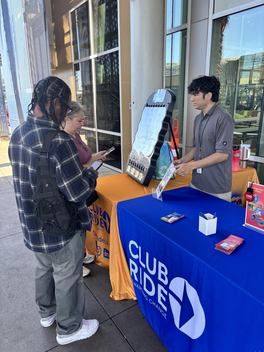 Club_Ride's tweet photo. 🌞🚴‍♂️ Club Ride in Action! Some highlights from this month:

📍 Terrible's Benefit Fair
📍 Sunrise Children's Foundation Professional Development Day
📍 Bonneville Transit Center
📍 UMC Wellness Fair

👋 We're here for you, whether you carpool, ride public transit, walk, or bike! https://t.co/Sf59pr5vBV