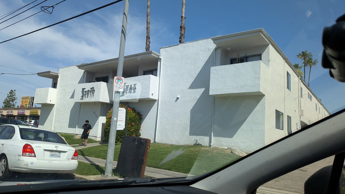 Bucees Enjoyer tweet media