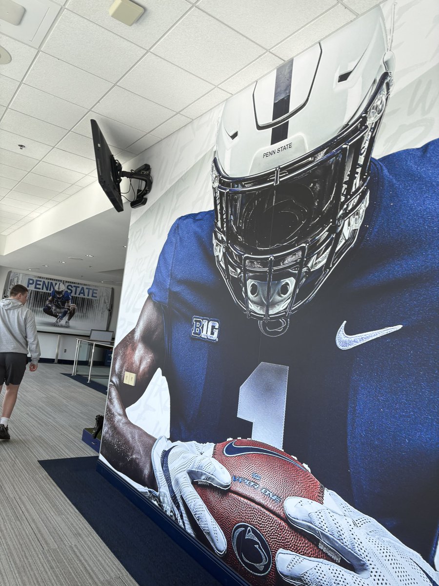 JamariCooper_'s tweet photo. Really enjoyed my visit to Penn State. Got to watch practice, learn from the coaches, and see what the program is about. Thank you for the hospitality! #WeAre @CoachMC_PSU @PSU_JCM https://t.co/83x0DdbEd3
