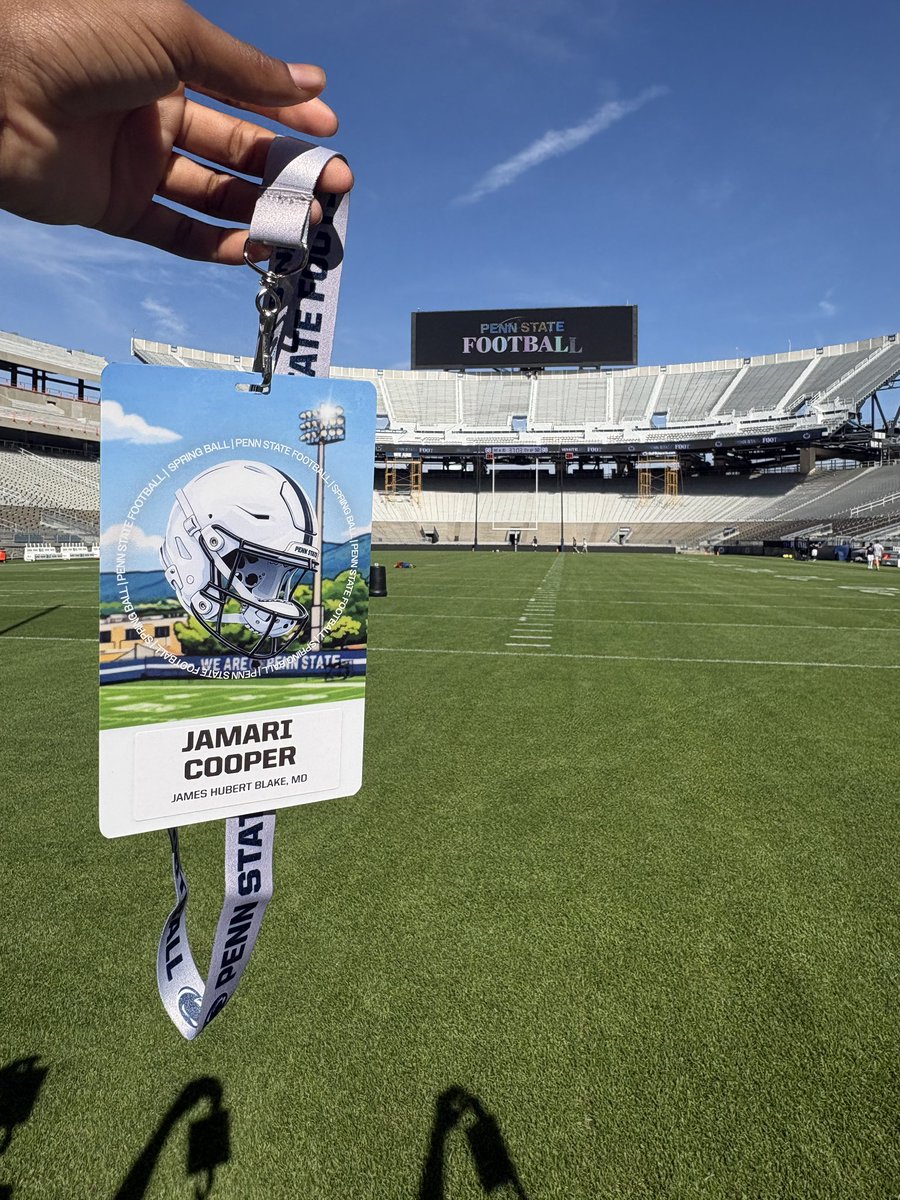 JamariCooper_'s tweet photo. Really enjoyed my visit to Penn State. Got to watch practice, learn from the coaches, and see what the program is about. Thank you for the hospitality! #WeAre @CoachMC_PSU @PSU_JCM https://t.co/83x0DdbEd3