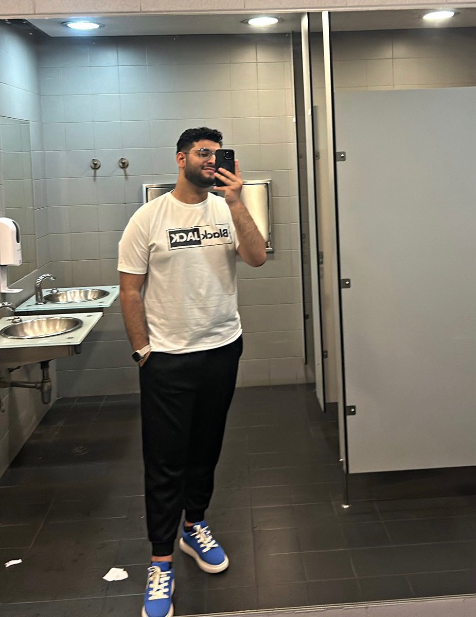 تمر ب لبن tweet media