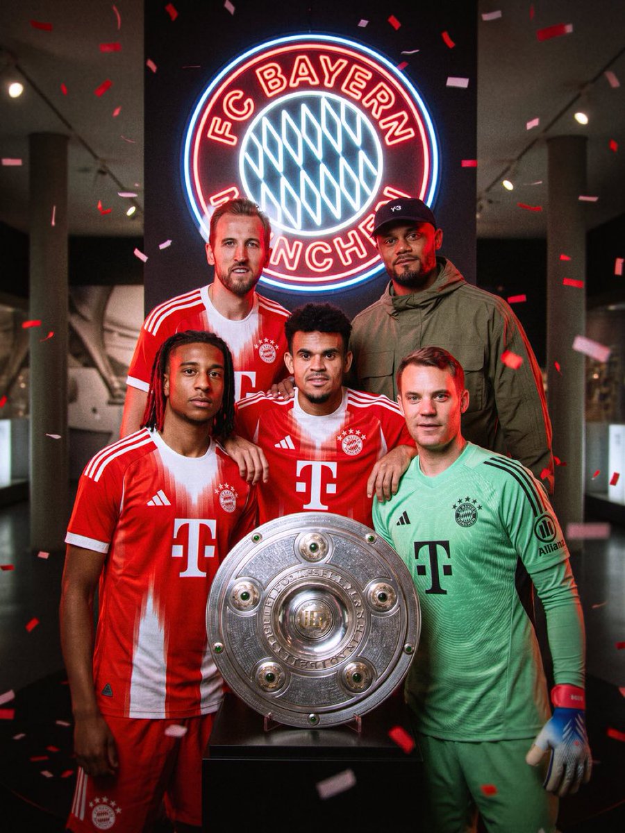 Bayern no longer get congrats for winning the title or any domestic trophy WHY?

#bayern #football #trophy #fypシ゚viral