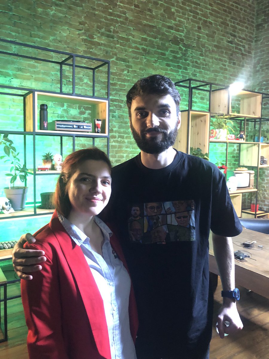 f5ckingcool's tweet photo. @Tylerruto Оооо в мене з вами є фотка))))))))))) https://t.co/5Q0ck9DKcu