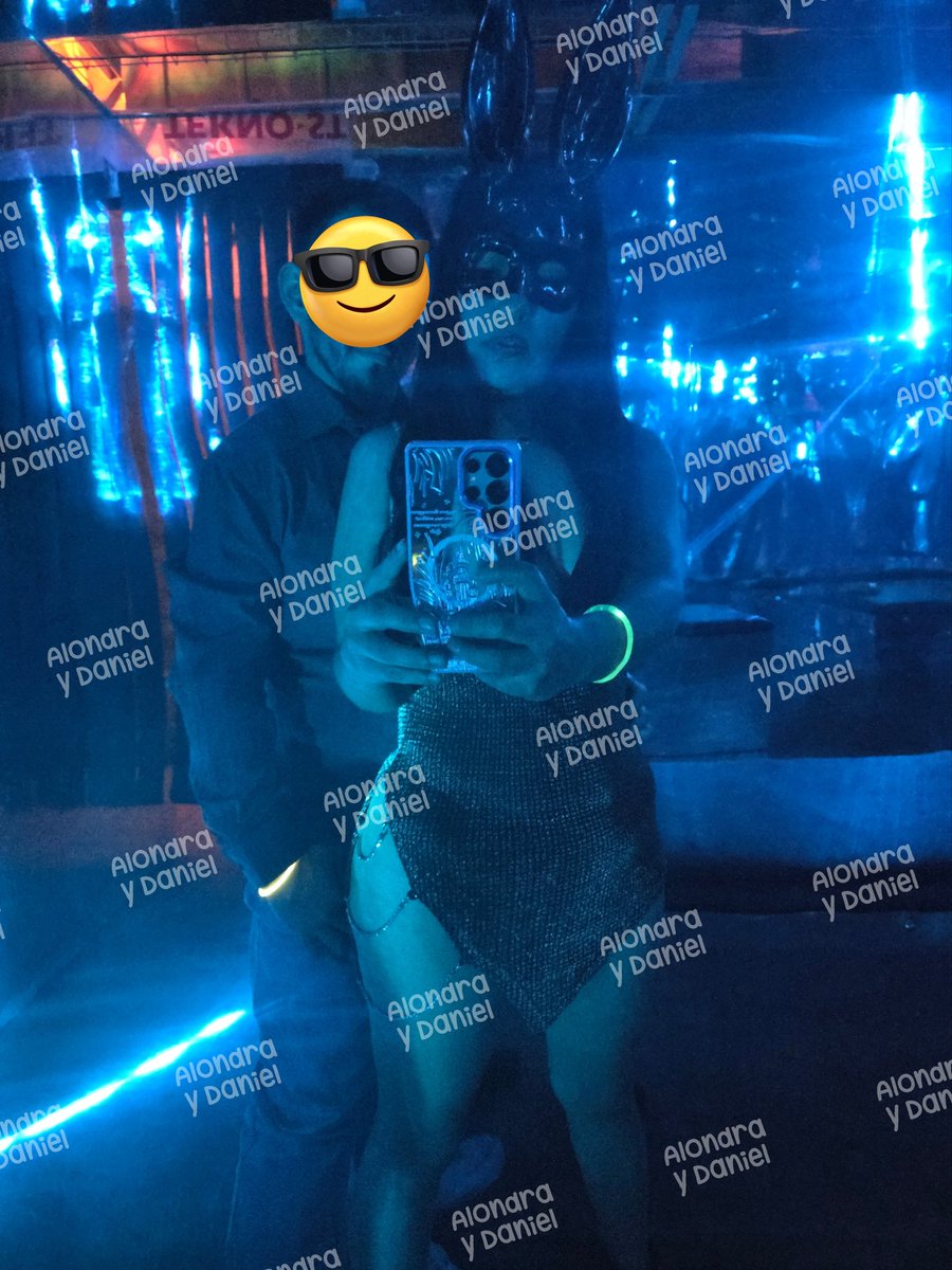 AlondraYDaniel tweet media