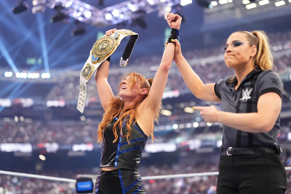 AssassinOfSky's tweet photo. SHE'S FUCKING DONE IT!
NEW WOMEN'S IC CHAMPION!

I knew you could do it love you babe! https://t.co/GyN5H0B0ck