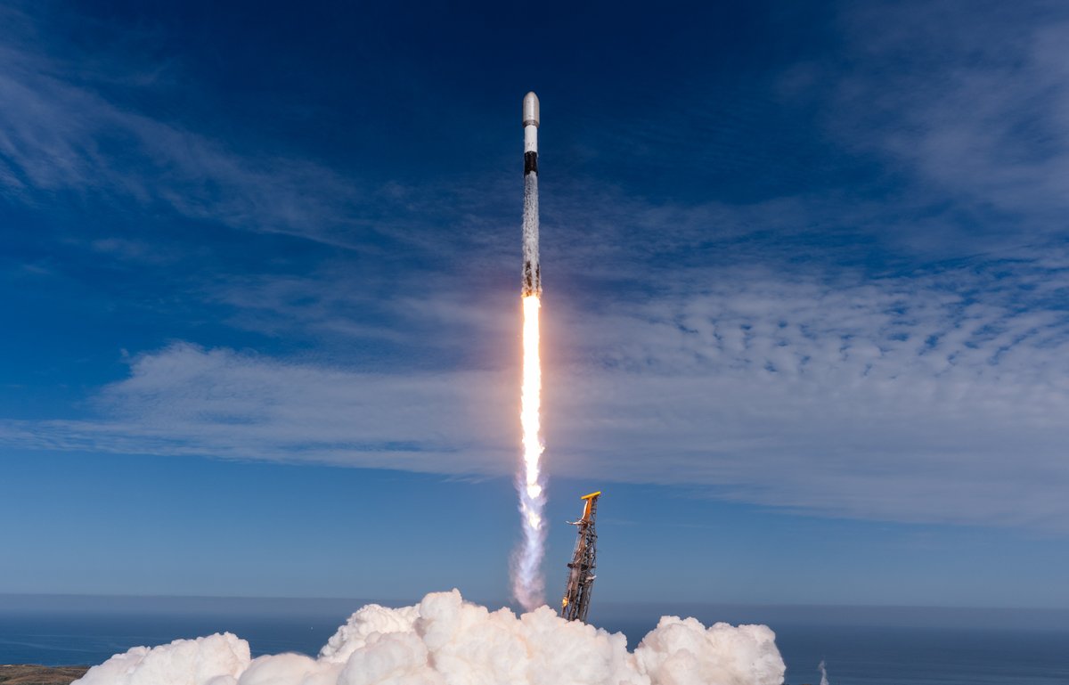 SpaceX tweet media