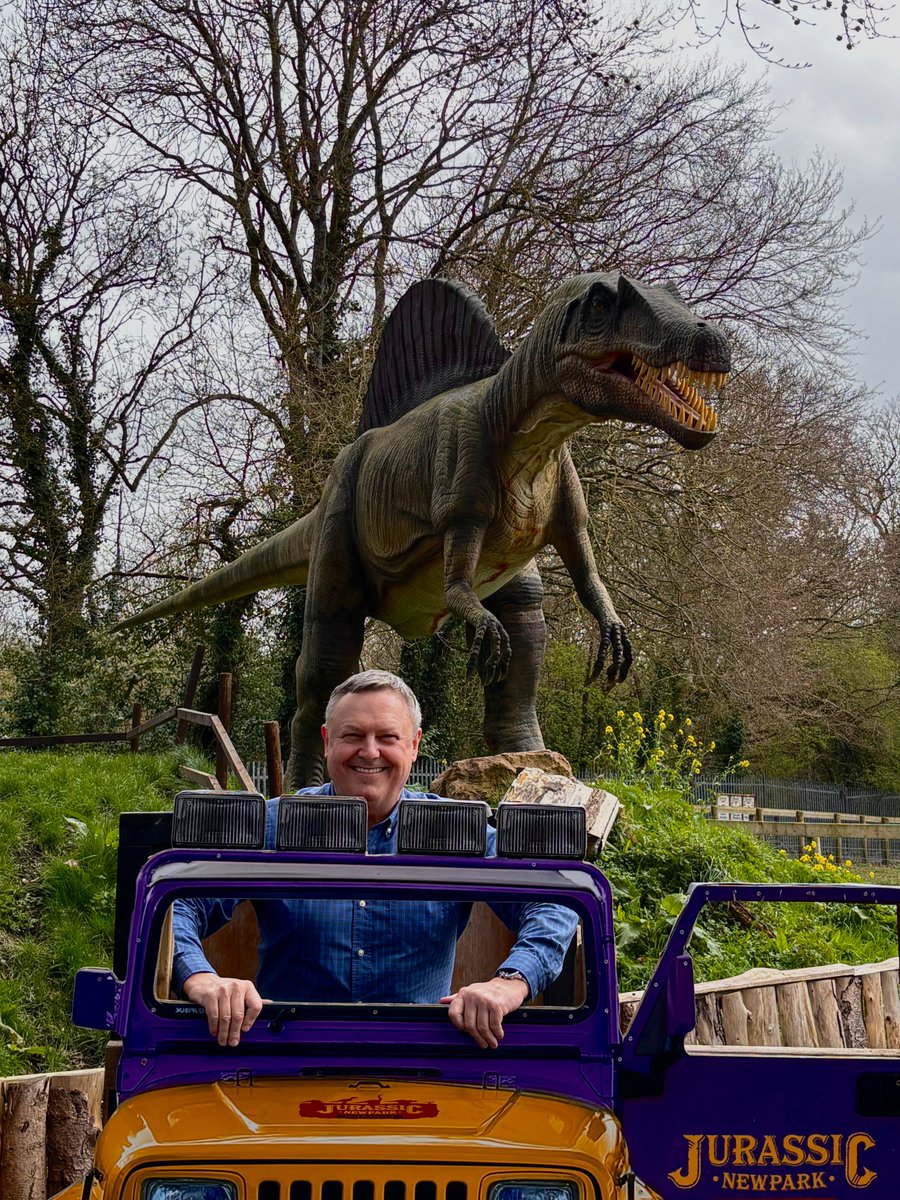edfinntravels's tweet image. “Up next on The Sunday Show -7pm @Sunshine1068fm  we’re in #Kilkenny for the first of our two programmes celebrating 60 years of the award-winning @NewparkHotel dinosaurs, great food and even infinity pools... @walkShenanigans with Niall Dunne and Nevin Cody @visitkilkenny
