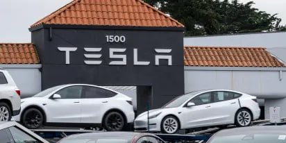 gregoprevis's tweet photo. Earnings Season Preview: Tesla and Boeing Lead This Week's Earnings Season. https://t.co/vh5I1m68y3
