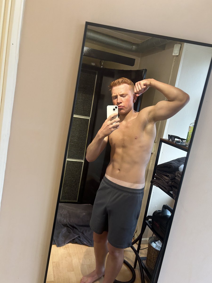 Alaska Ginger tweet media