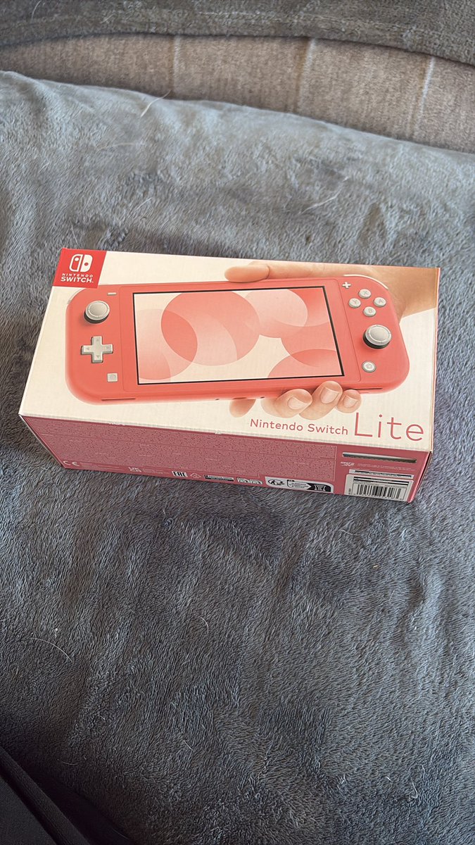 layla ★ is crashing out tweet media