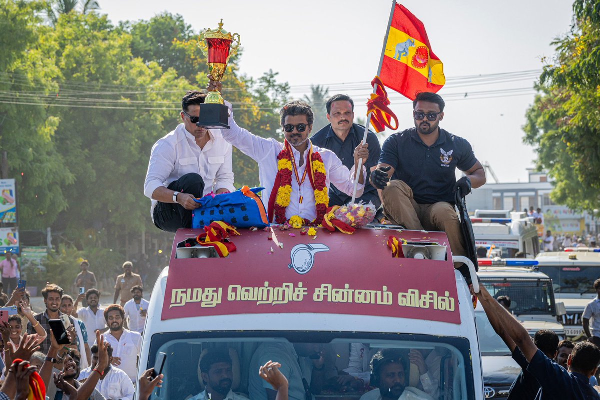 VijayFansTrends's tweet image. Thalapathy Vijay will campaign on April 20 in Tiruvallur district and Chennai, with ECI approval in place.

The roadshow begins at 11:30 AM in Ponneri (Panchetti), followed by campaigns from 3 PM across Villivakkam, Anna Nagar and Virugambakkam.