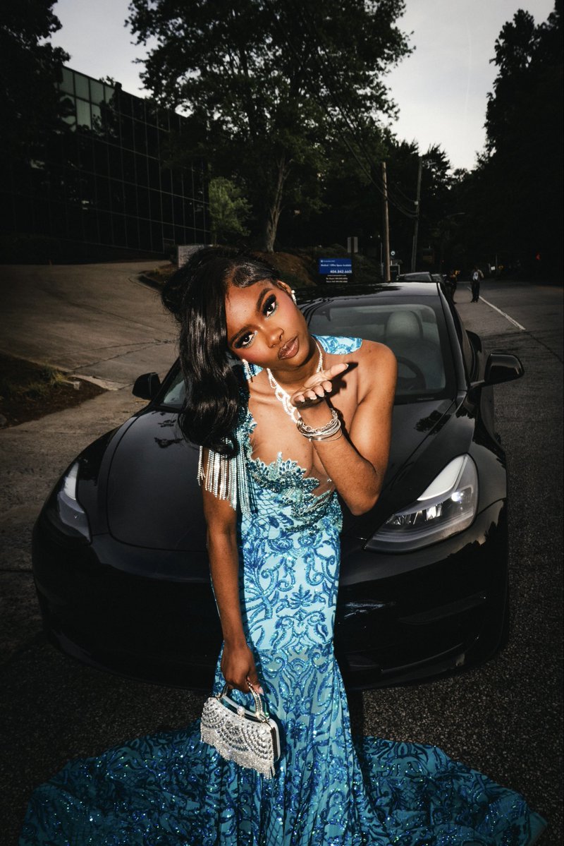 niyaawiya tweet media