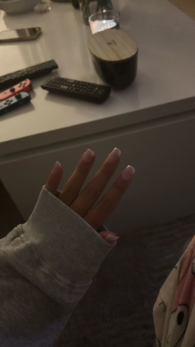 Meestereslinafd's tweet image. IK BEN WEER MOOI 😍

——
Findom FindomNL FindomBE Geldslaaf Tikkieslaaf Paypig Femdom Goddess Meesteres #findom #findomnl #findombe #geldslaaf #tikkieslaaf #paypig #femdom #goddess #meesteres