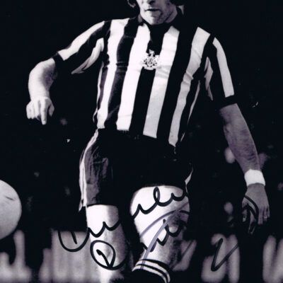 NufcMemorabilia's tweet image. Genuinely autographed Newcastle items from only £14.99 ⚫️⚪️

Cup winner, Entertainers, legends and cult heroes..Free UK post.

Buy them here:
✅ Web: buff.ly/avVi7Lu 
✅ eBay: buff.ly/YeXL32r   

#nufc #hwtl #entertainers #newcastle #toon #magpies