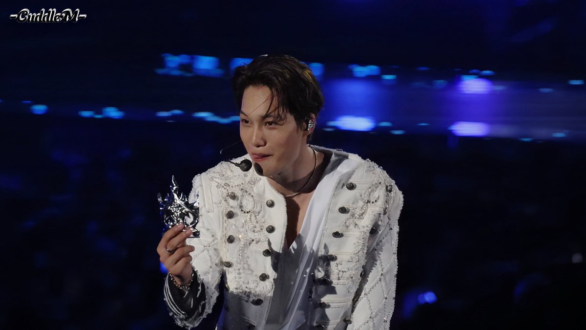 Jongin Pics ♡ tweet media