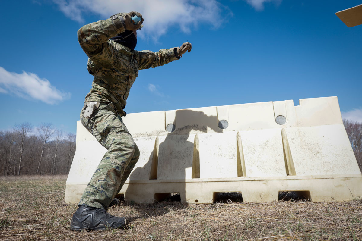 MNNationalGuard's tweet image. Our competitors completed the final push of the 2026 Best Warrior Competition at Camp Ripley Training Center on day three.