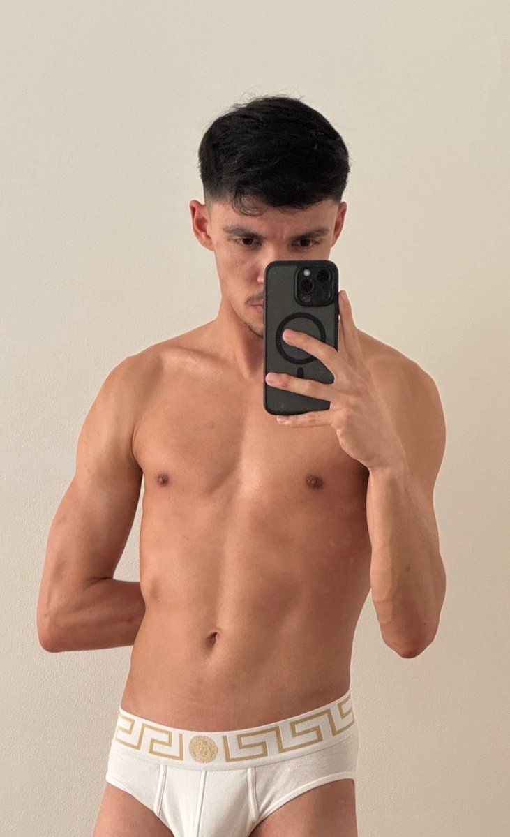 Meilleur mois 🍀 #LGBTQIAAprilVibes