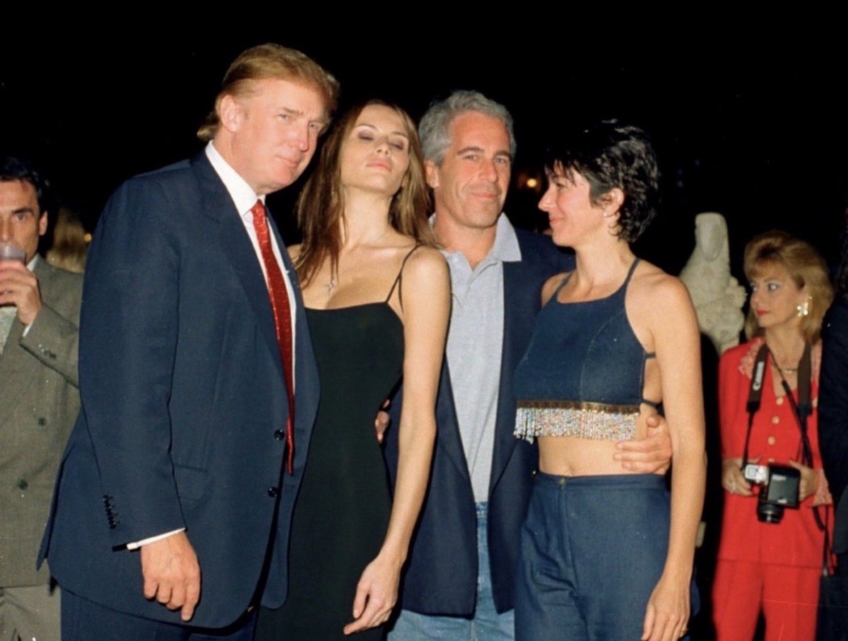 MadeInTheUSANJ's tweet photo. “The lies linking me with the disgraceful Jeffrey Epstein need to end today.”
First Lady Melania Trump 2026.
Meanwhile: Melania Knauss Trump with handlers, pedophiles & child sex traffickers -Donald Trump, disgraceful Jeffrey Epstein and jailed Ghislaine Maxwell:#ForTheVictims https://t.co/nMZ3hgfhkp