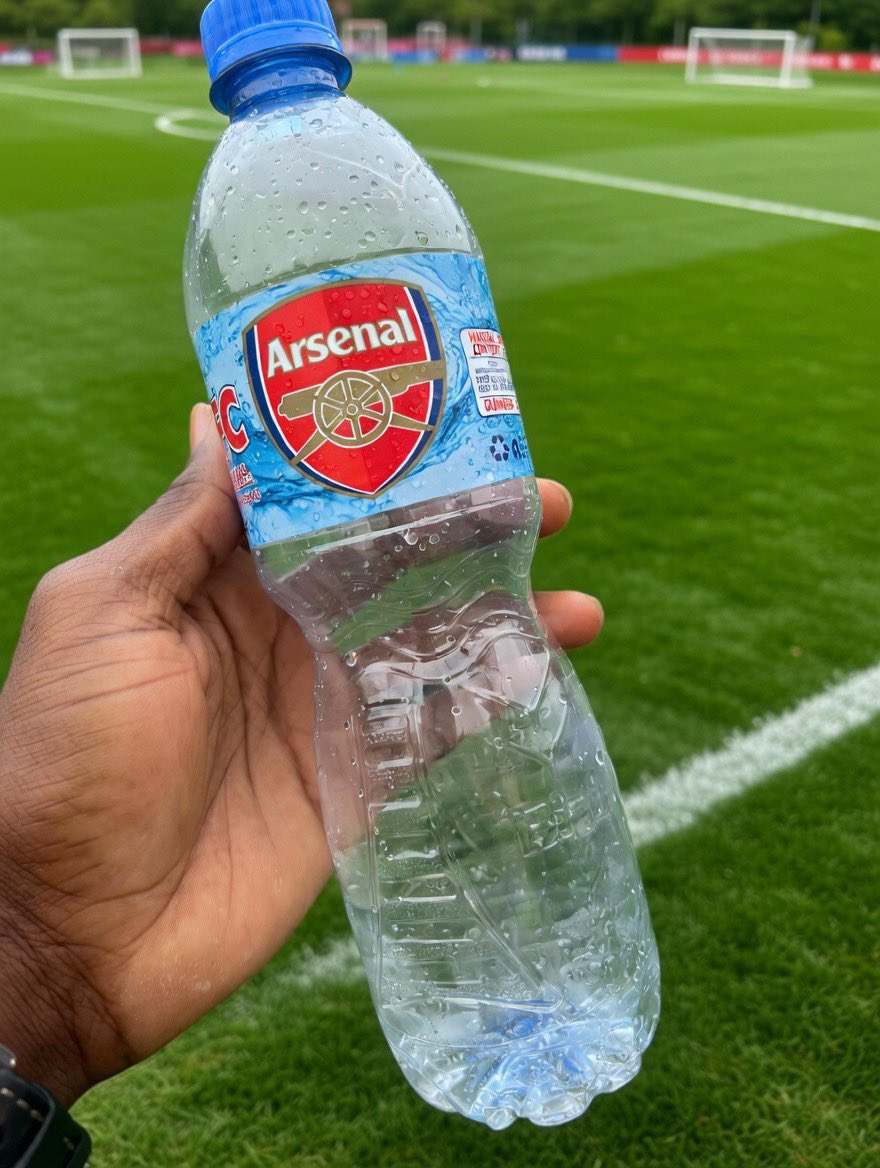 Greatness4lif's tweet photo. @Arsenal https://t.co/Fy6c3dXPng