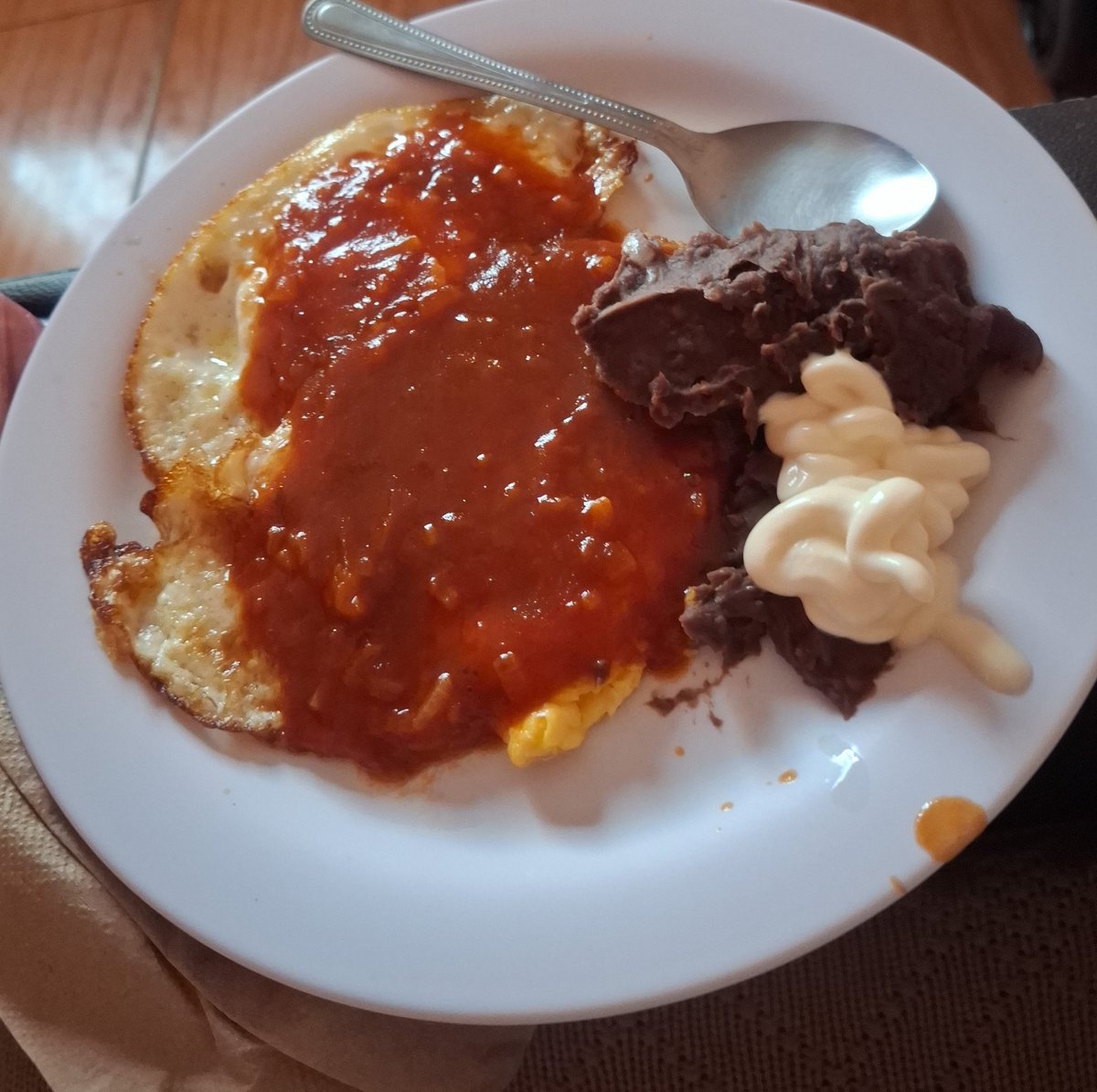 Se logro.. 
Desayuno y Almuerzo de una