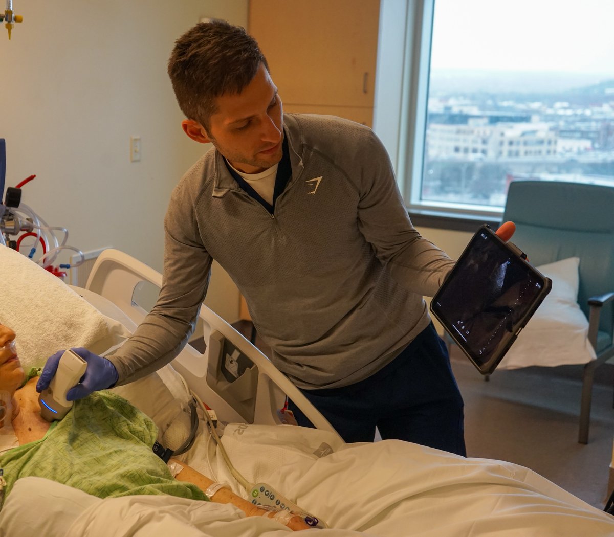 StJosephsHealth's tweet photo. St. Joseph’s Health received a grant to purchase six cardiovascular point-of-care ultrasound devices, which will help reduce heart failure readmission rates. The funds come from the Syracuse Dispensary Fund, a field-of-interest fund at the CNYCF. More: https://t.co/UhkuKTOKf4 https://t.co/A8QesmsvL6