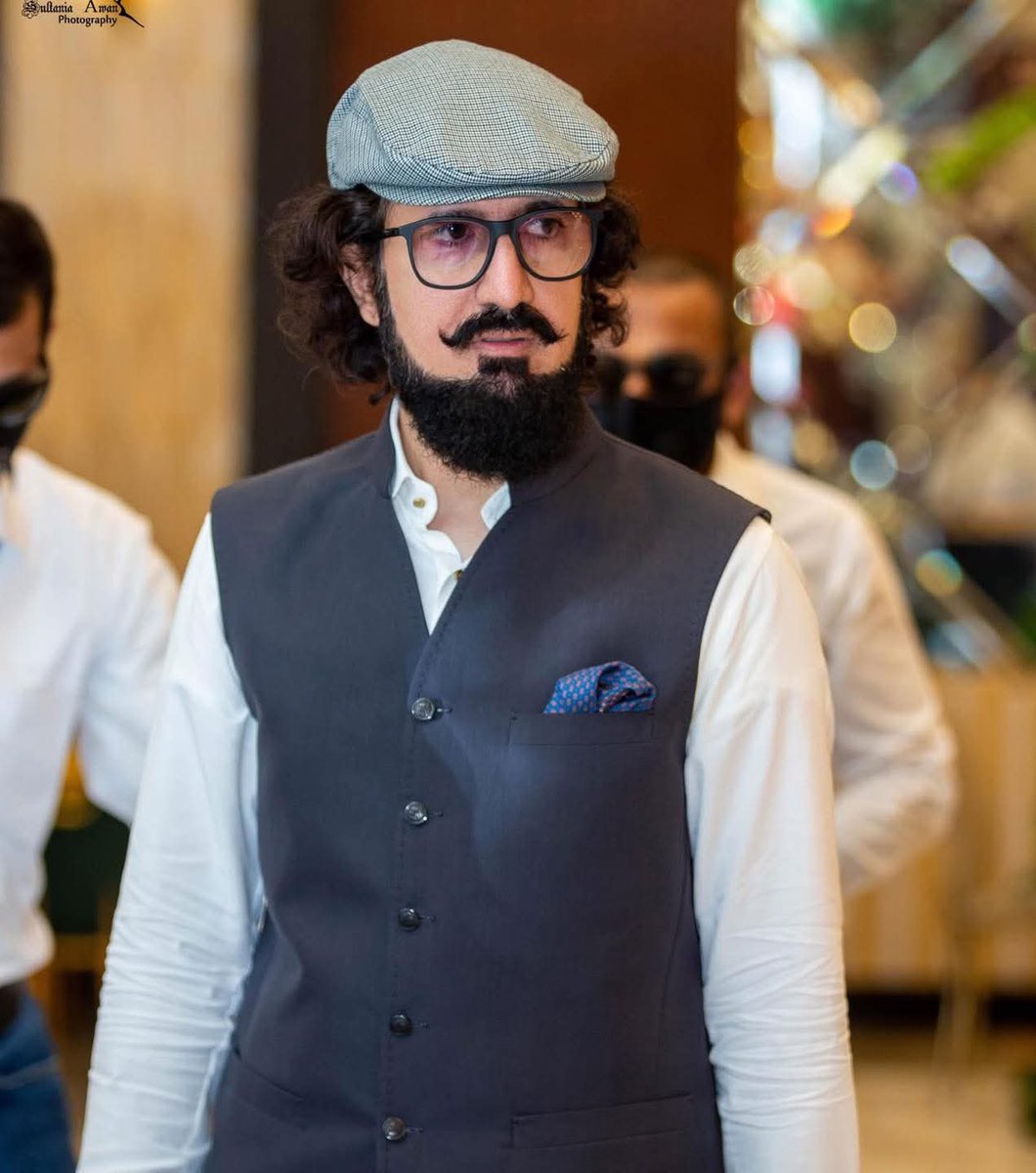 بڑی مشکل سے ہوتا ہے چمن میں دیدہ ور پیدا
#SultanVicePresidentITPF
#SultanRisesAgain
#GreenFlagRisesAtITPF