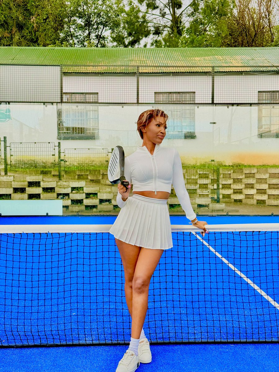 Desiremathebe29 tweet media