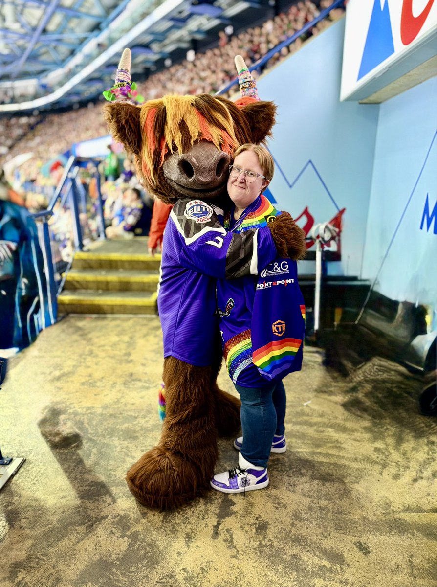Ailsa16's tweet photo. Playoff Finals Weekend 💜🏒

The noise, the energy, the people… unforgettable. Being trusted to capture the BTS and fan moments meant everything.

Thank you @ClanIHC.

Purple Army, signing off until next season! 

#PurpleArmy #POFW https://t.co/Q01hneO5bh