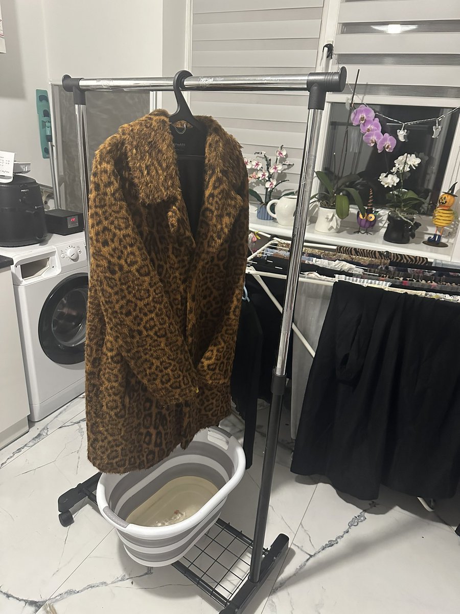 З вами фінальні боси delicate-hand wash прання. А також амбасадори помитої підлоги і ванни