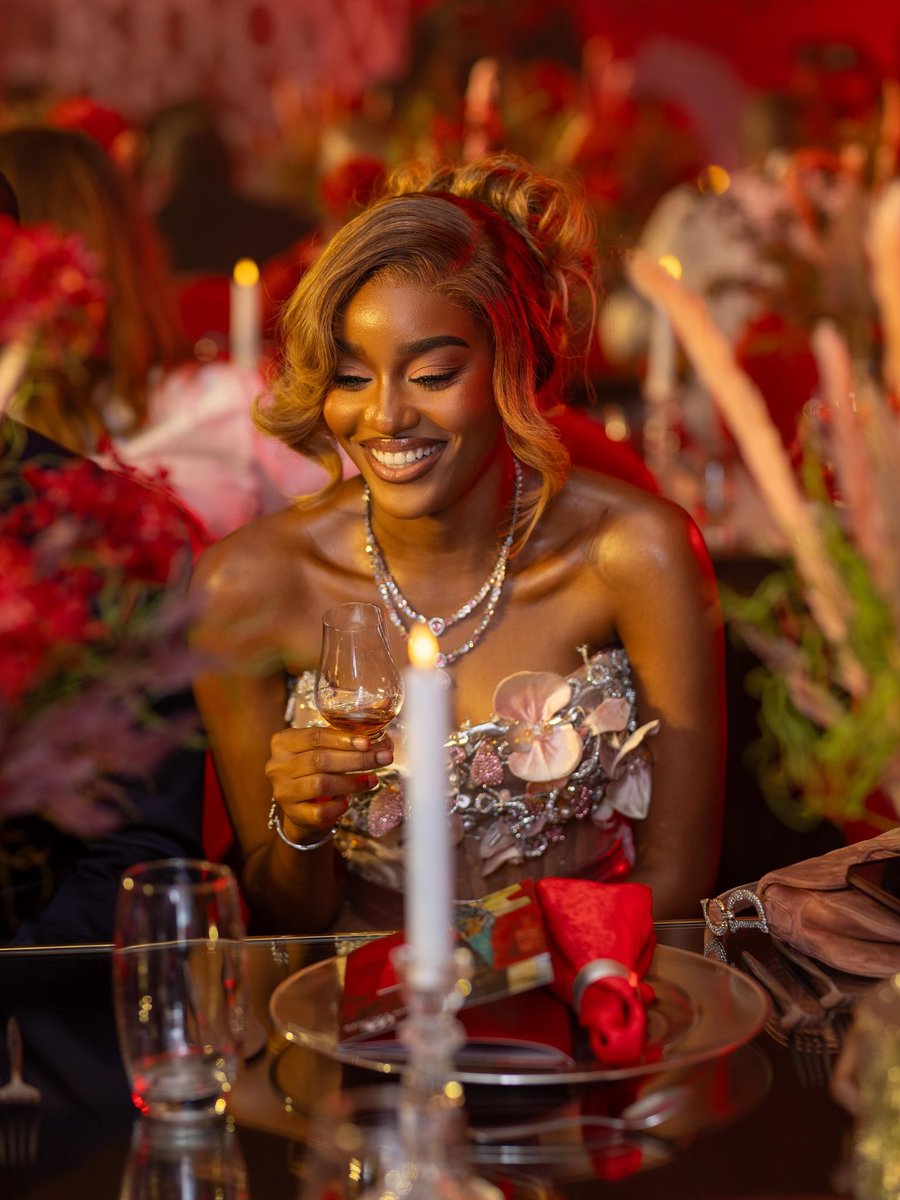 metronaija's tweet image. Beauty Tukura