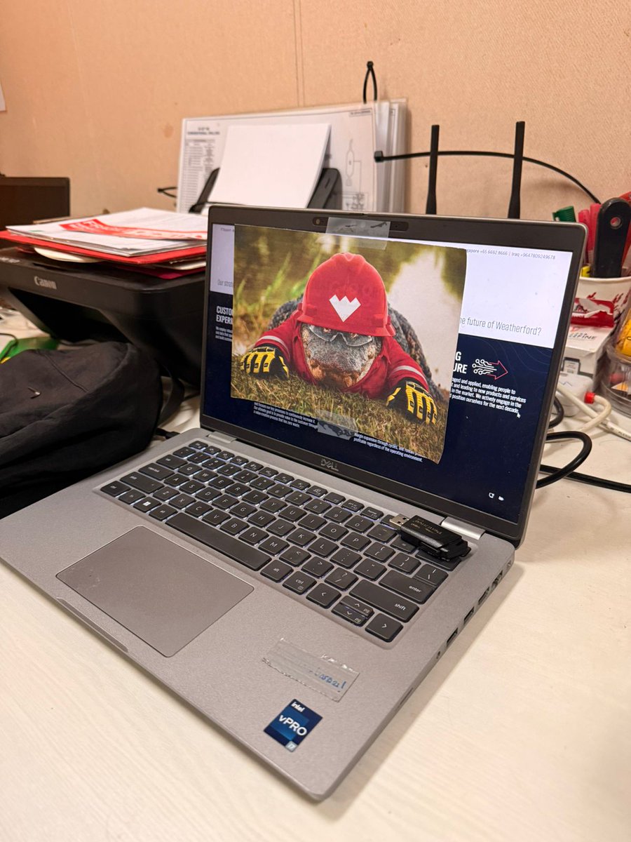 azimmLK's tweet photo. Saw this on my friend laptop🫣 https://t.co/vuDCFSgsZt