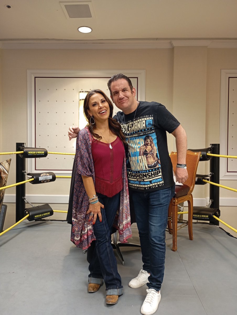 GeeraertAx's tweet photo. @MickieJames thanks !! Love U !! Big fan ! See you in Béziers on July !! https://t.co/9THn2lY5X6