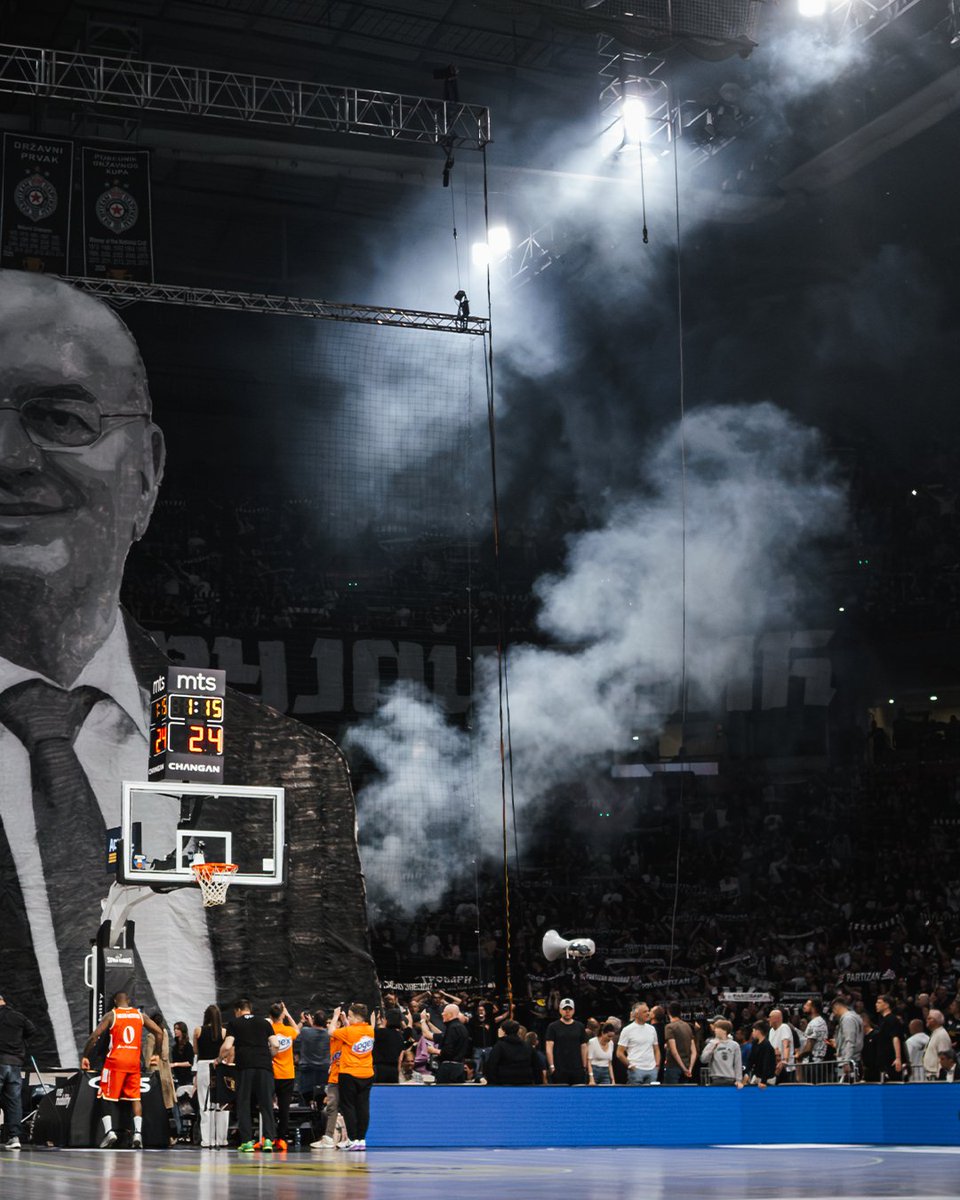 PartizanNet's tweet photo. Генерале, вечно ти хвала🕊️

📷 @promajasport https://t.co/g44Nm3xhtK