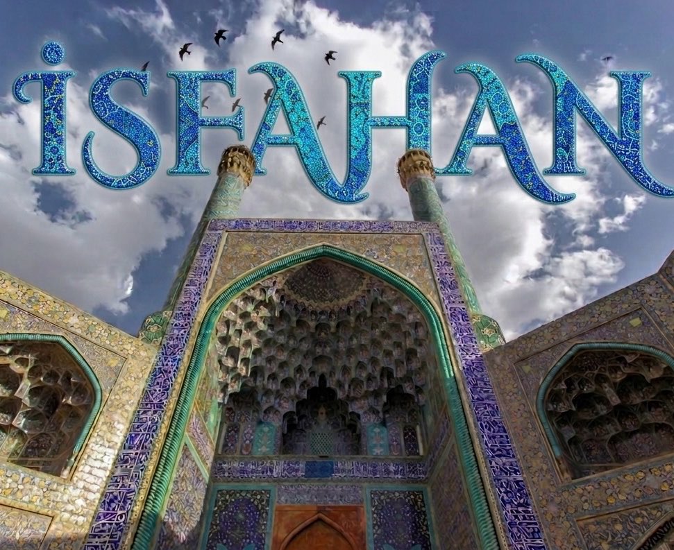simurg_42's tweet photo. İsfahan’ın o eşsiz geometrisini ve turkuaz kubbelerini keşfetmeye hazır mısınız? “Dünyanın Yarısı” denilen bu kadim şehre dair hazırladığım yeni bölüm şimdi “Şehirlerin Ruhu” YouTube kanalımda yayında! 🎬

https://t.co/gYwI7VvhVj https://t.co/PgrGmwn3Uv