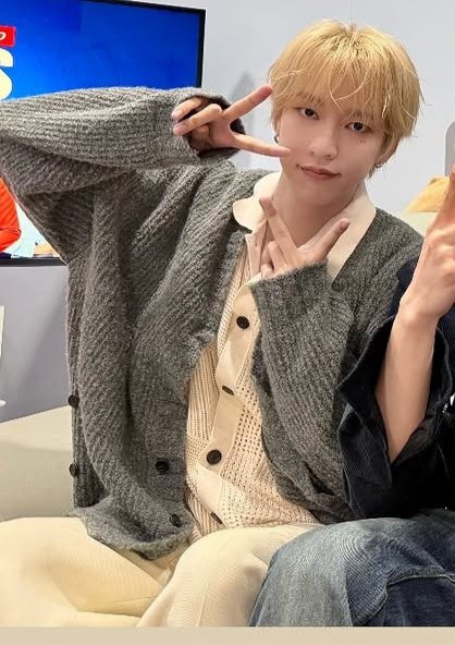 ZeynepSeymen14's tweet image. I miss them so much

#Mill #밀 #Nine #나인 
#OnlyOneOf #온리원오브