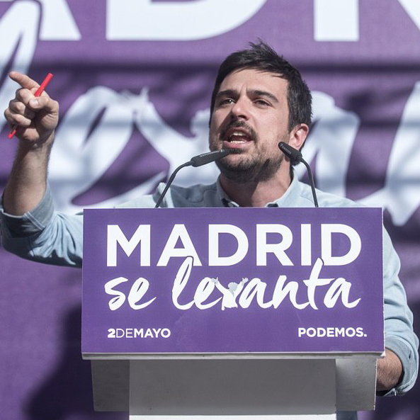 byianbtc's tweet photo. @MateconMote creo que te equivocas de persona.... este "señor" es Ramon Espinar, este salió de podemos, y cuando se hundía el barco salto a la sincronizada de la Psoe, y defiende a capa y espada cualquier cosa que diga nuestro Pedrisimo amado líder https://t.co/zDKtzUQ2bg