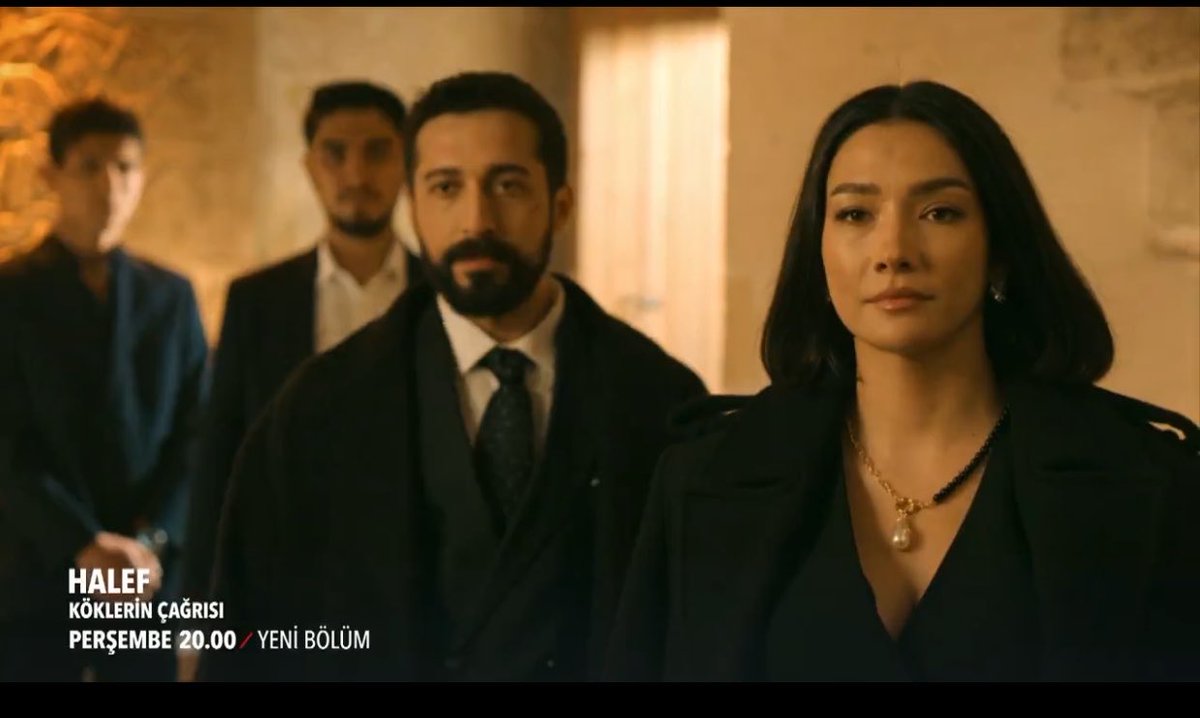 Nina 🦢 tweet media