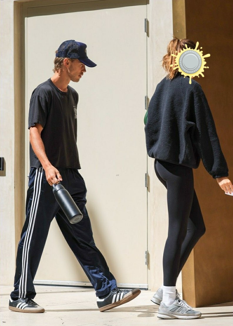 austin throwback tweet media