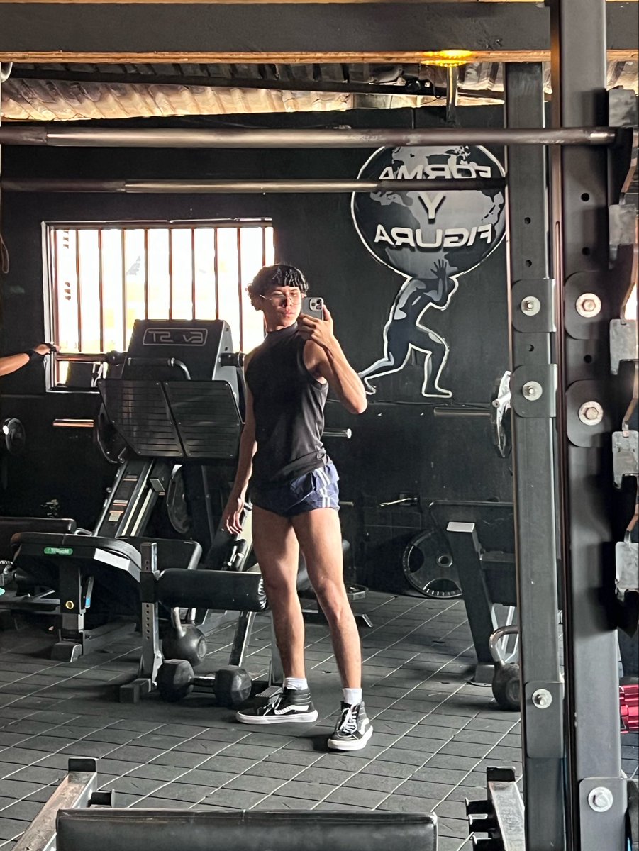 Alejandro Smith tweet media